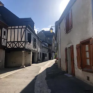 Agreable Maison Au Centre D'arreau Pour 8 Pers , Arreau France